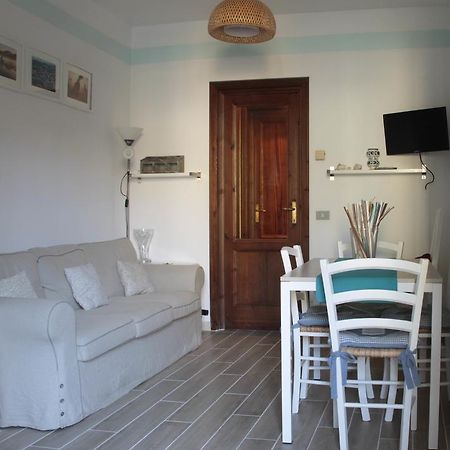 La Casa In Passeggiata - Seancity ヴィアレッジョ エクステリア 写真